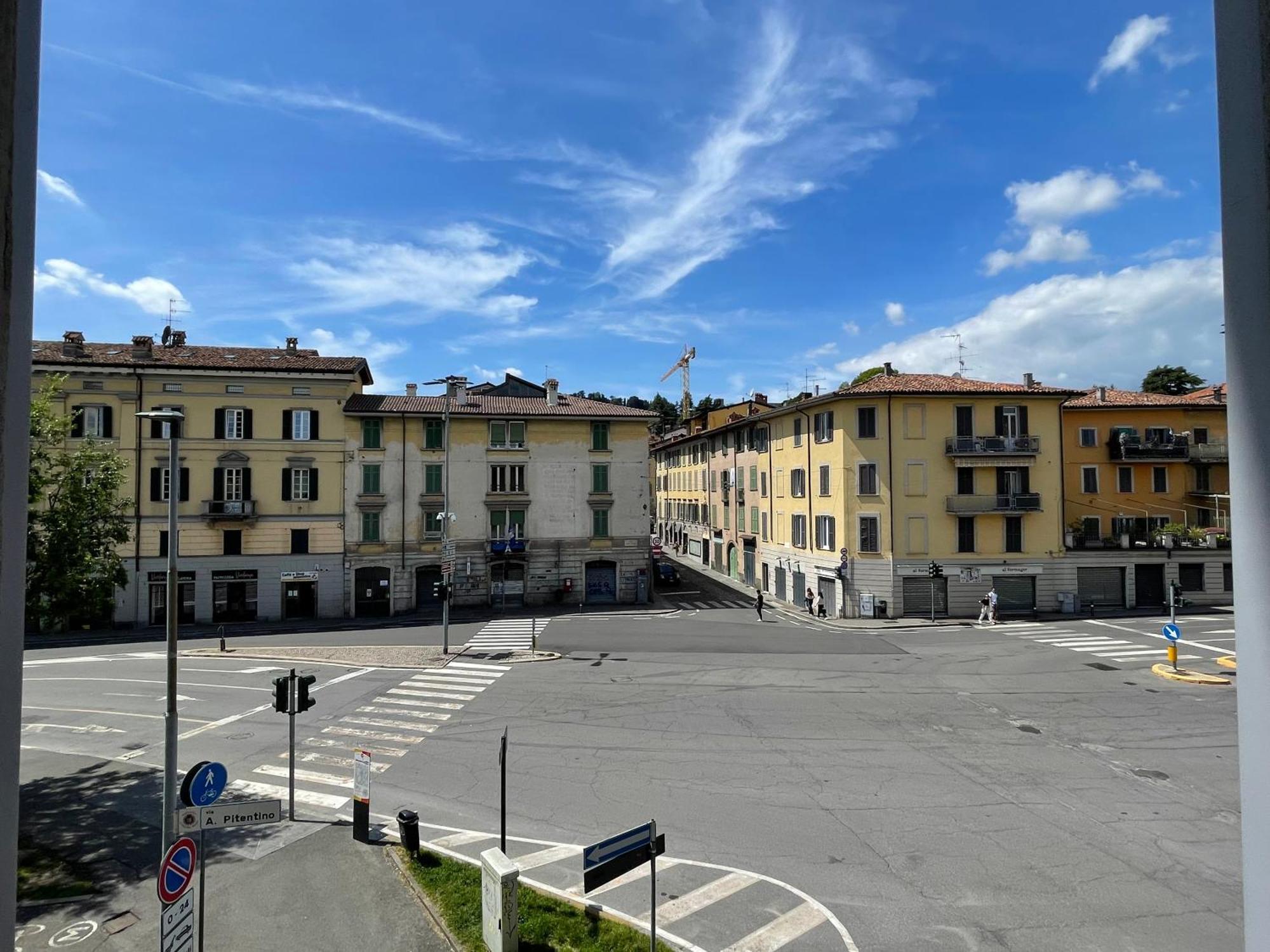 La Casina Di Alessia Apartment แบร์กาโม ภายนอก รูปภาพ